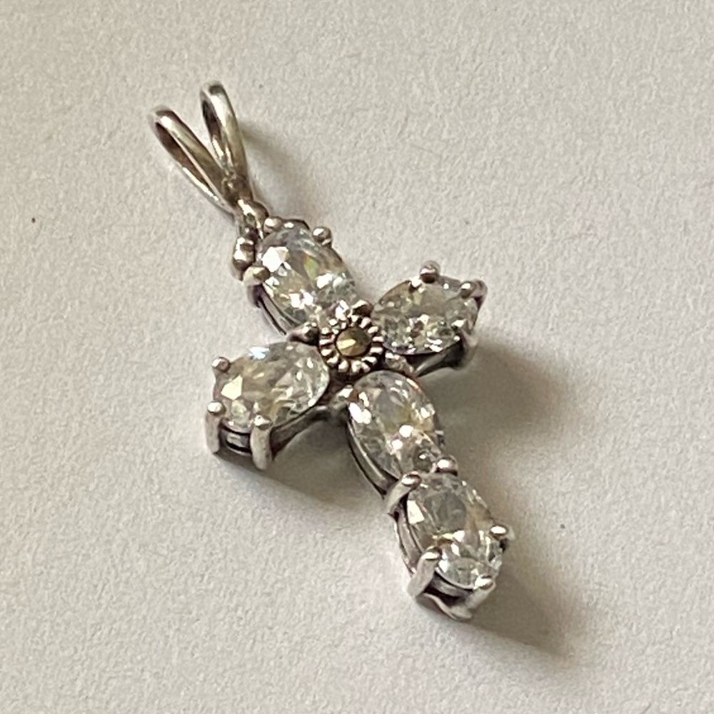 Vintage Sterling Silver Crystal Glass Cross Pendant